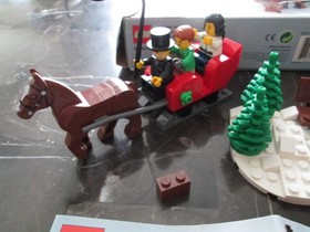 2012 LEGO 3300014 LIMITED EDITION CHRISTMAS SET USED WITH BOX COMPLETE