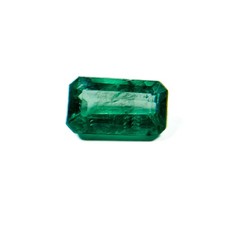 Colombian Emerald 5.2x3.1x2.1 Facet Emerald 0.30 Carat Natural Green EM004