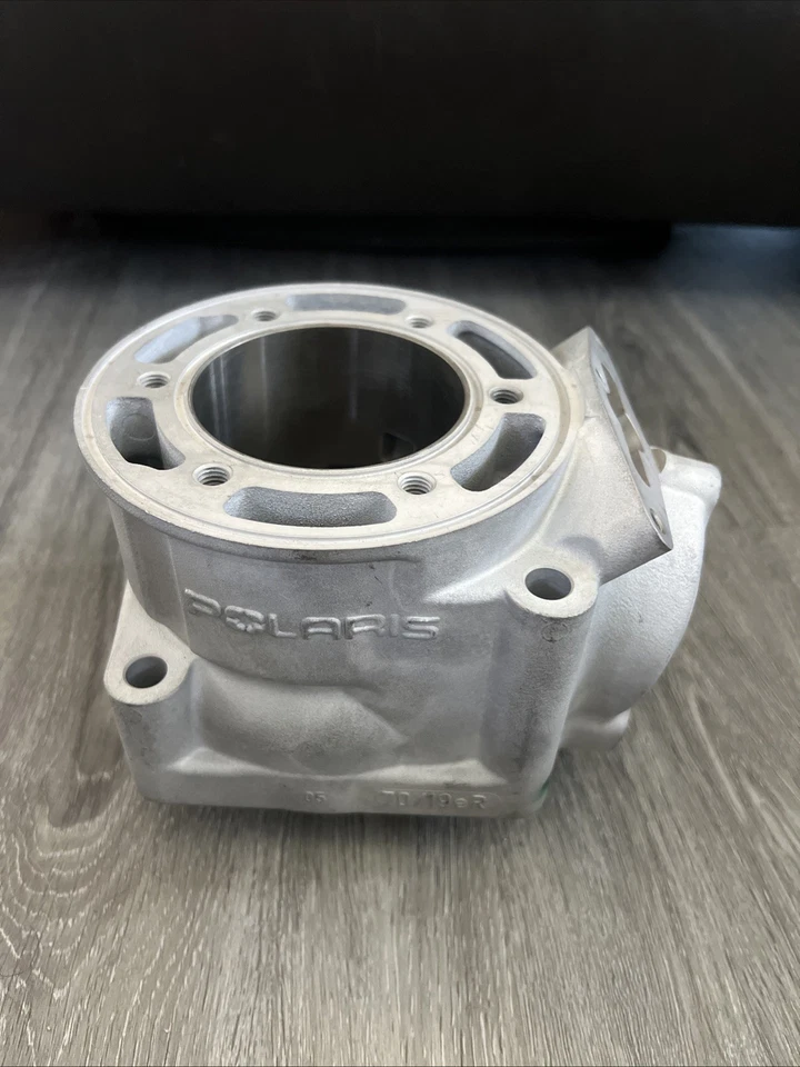 Moto de nieve Polaris VES 500 Reman cilindro XC SP Classic 3021334, reembolso de $50 Core Foto 3 de 4