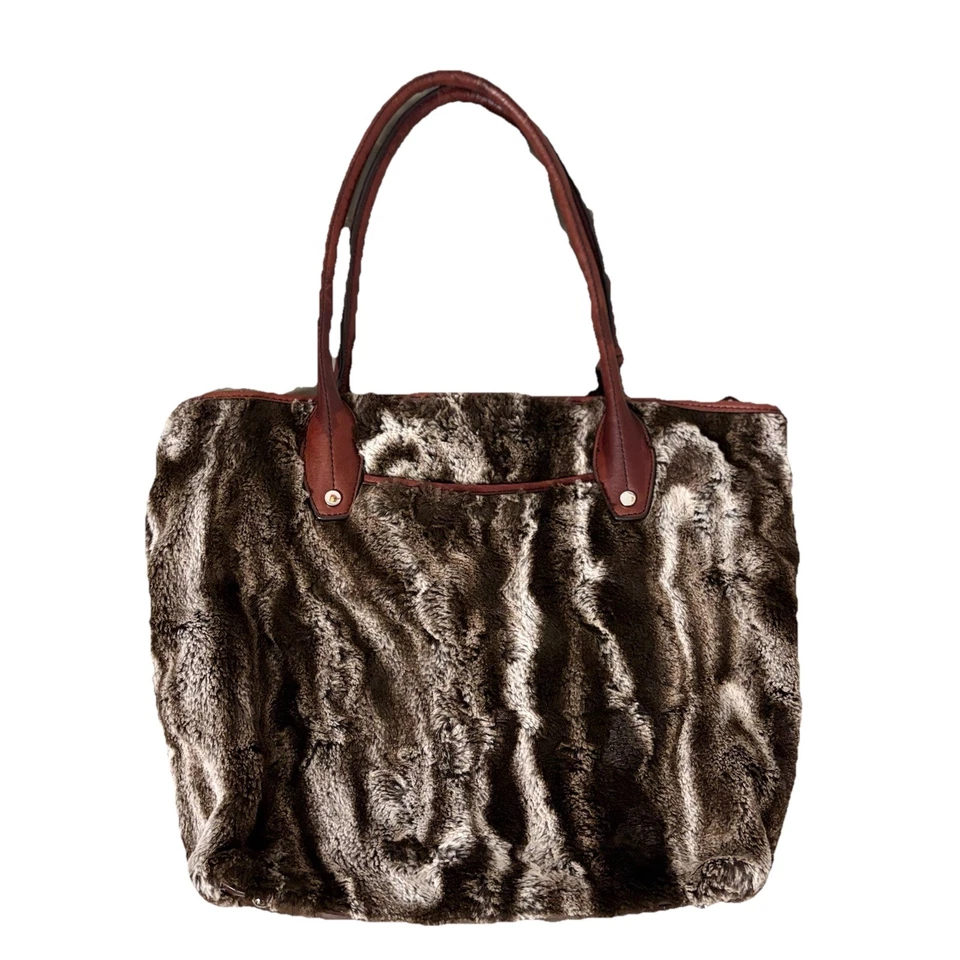B Makowsky Faux Fur and Leather Bag Women's Satchel Purse Double Leather Straps - Image 2 of 4