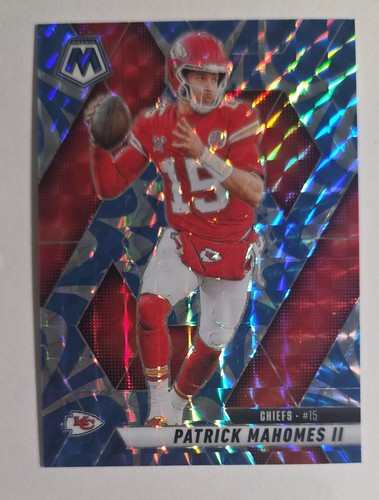 2025 Panini Mosaic - Patrick Mahomes II #200 Reactive Blue Mosaic Prizm