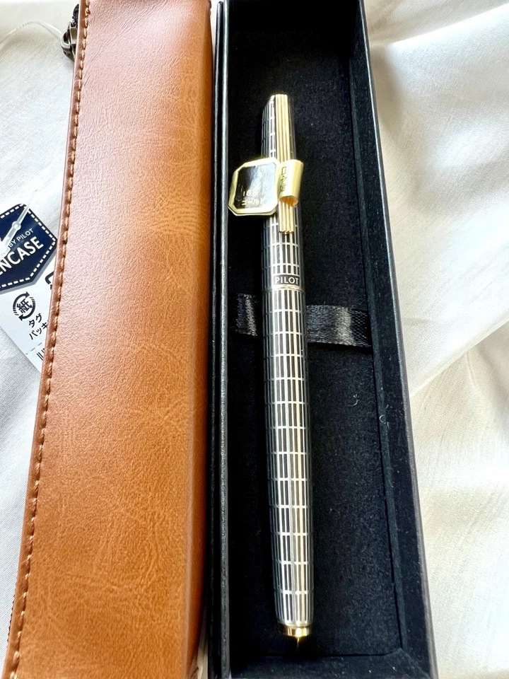 RARO 1978 PILOTO Pluma Estilográfica Vintage Oro 18K Nuevo en Caja-Patrón a Cuadros Finos H278 Foto 3 de 4