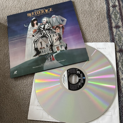 RARE! ORIGINAL ''BEETLEJUICE'' 1988 LASERDISC - MICHAEL KEATON - Excellent