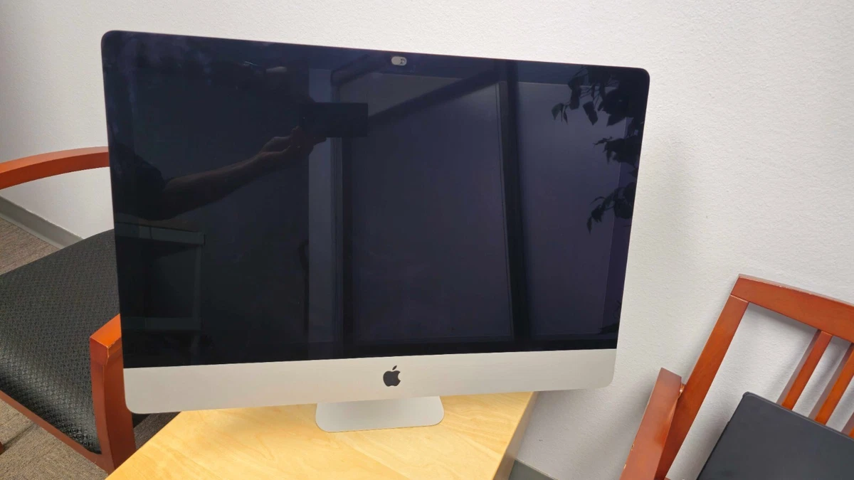 Apple iMac with Retina 5K display 2017 Release Year Apple Desktops