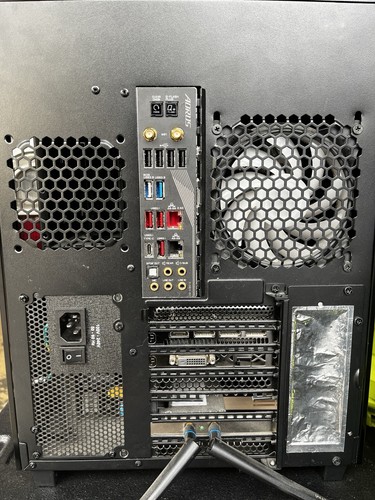 HACKINTOSH CUSTOM BUILD / KOMPLETTES GAMING SETUP - Bild 8 von 13