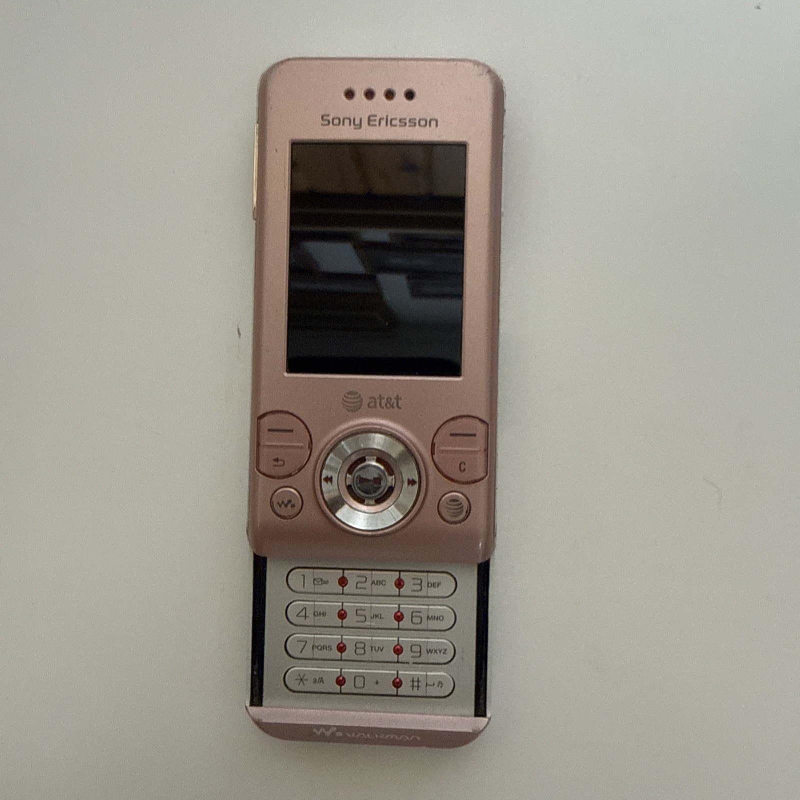 Rare Sony Ericsson Walkman W580i - Metro Pink ( AT&T ) Slide