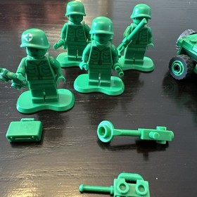 LEGO Toy Story: Army Men on Patrol (7595)