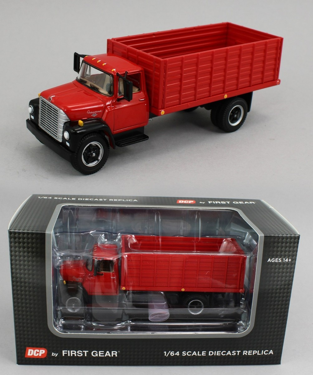 2025 DCP 1:64 *RED & BLACK* International Loadstar GRAIN TRUCK