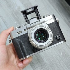 Fujifilm X-T30 XT30 26.1MP Mirrorless Digital Camera w/35mm f1.6 Lens English