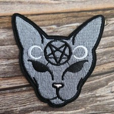 Pentagram Moon Cat Occult Gothic Kitten Witch New Age Iron on Patch