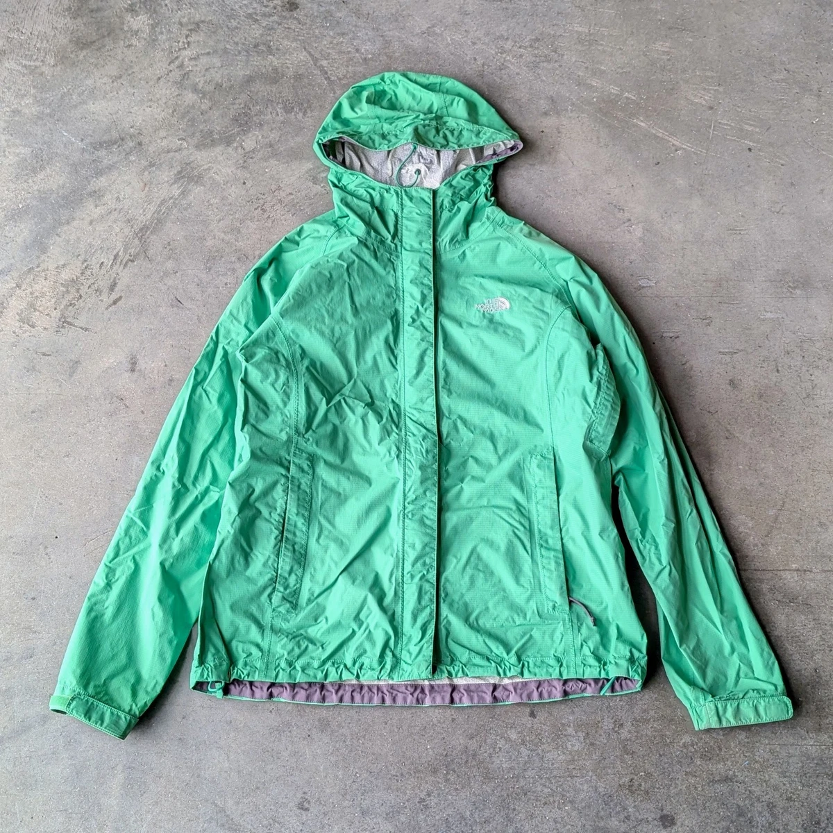 The North Face Rain Coats Green Coats, Jackets & Vests for Women  display picture 1