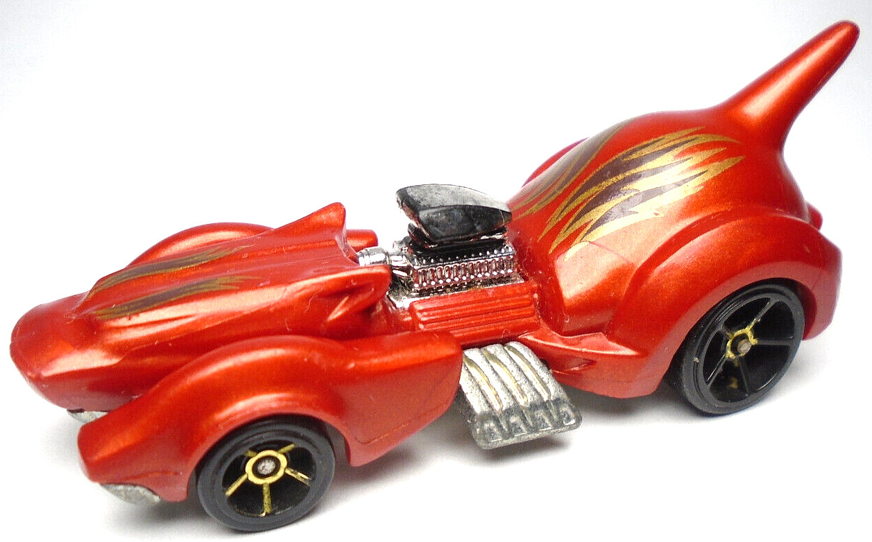 2017 HOT WHEELS PURRFECT SPEED RED 1:64 DIECAST 3 1/4" CAT CAR W/ GOLD FLAMES