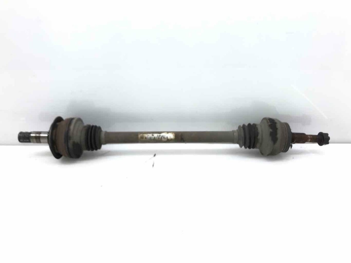 Hemi.　0226 6.1 SRT8 Right Rear Axle Shaft OEM 5037802AC 05-10 300