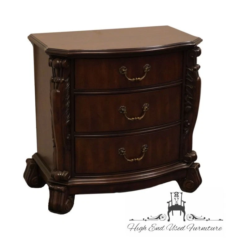 MOBÍLIA PULASKI Contemporânea Tradicional Estilo Chippendale 32" Três Gavetas... - Imagem 4 de 4