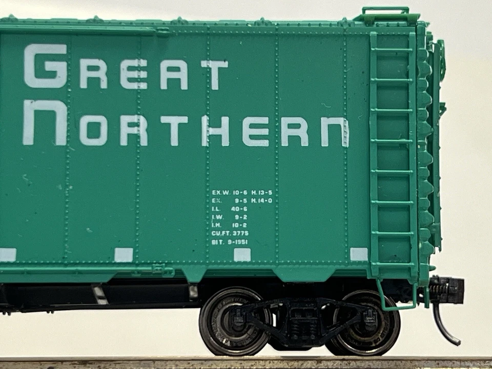 InterMountain,HO.Kit montado.GN-Empire Builder.12 paneles caja coche. Verde glaciar Foto 3 de 4