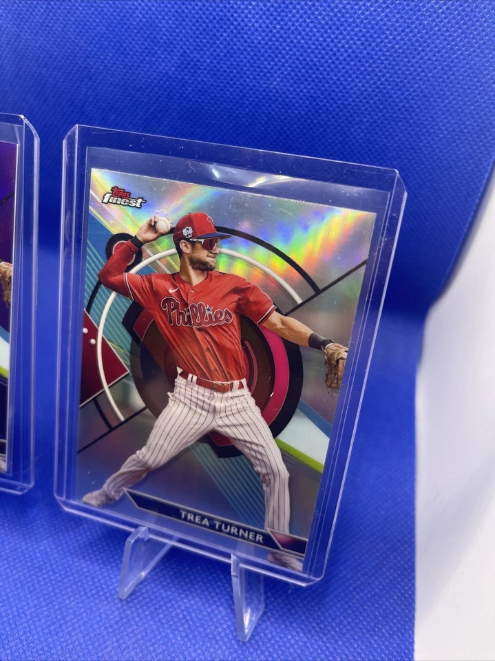 2023 Topps Finest - Purple Refractor #72 Trea Turner /250+Refractor Topps Finest - Image 4 of 4
