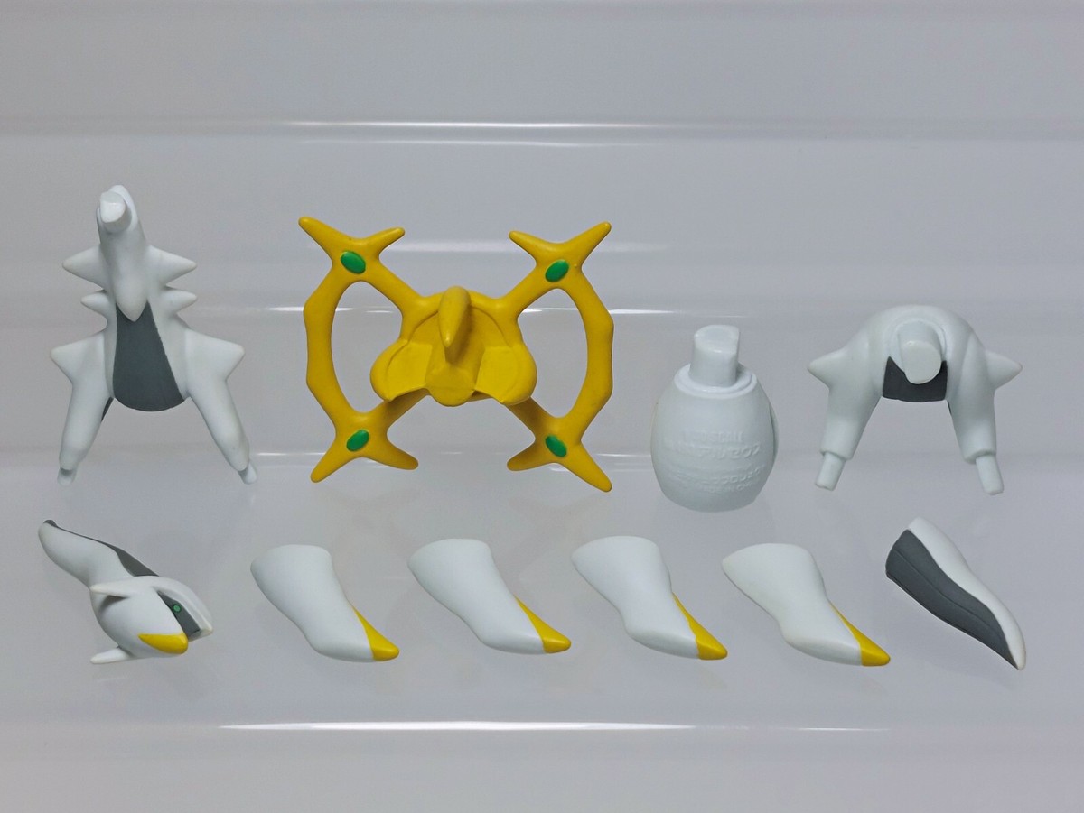 Pokemon Zukan 1/40 Scale Arceus Normal Type Figure Tomy Gashapon