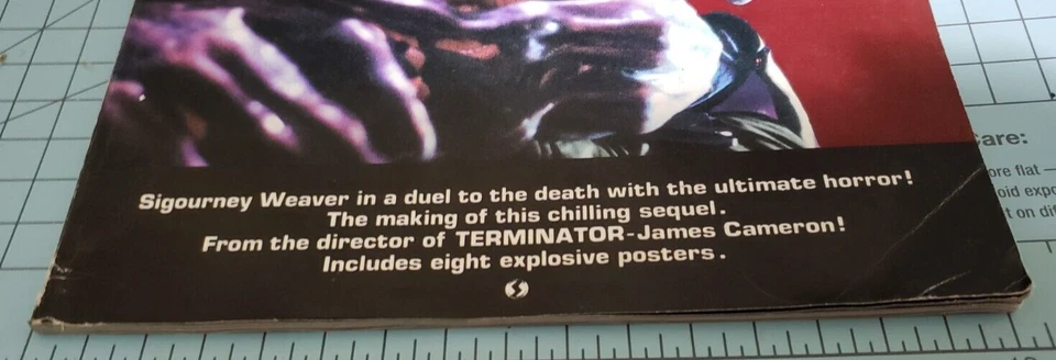 Aliens Official Movie Book” The making of "Aliens" 1986, Great shape, rare - Image 2 of 4