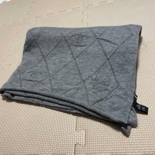 CHANEL Cashmere Stole Gray 76.8 in - Large Scarf Shawl - Excellent Condition