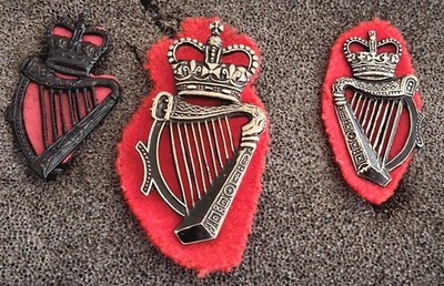 Authentic Royal Ulster Constabulary Hat Badge Collar Badges SET