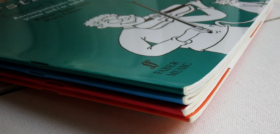 Superstart Violin joblot 4 books level 1 & 2 Mary Cohen beginners pupils teacher - Image 3 of 4