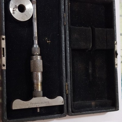 Starrett 446A Depth Micrometer 0-5 in Mechanical 0.00100 in Resolution