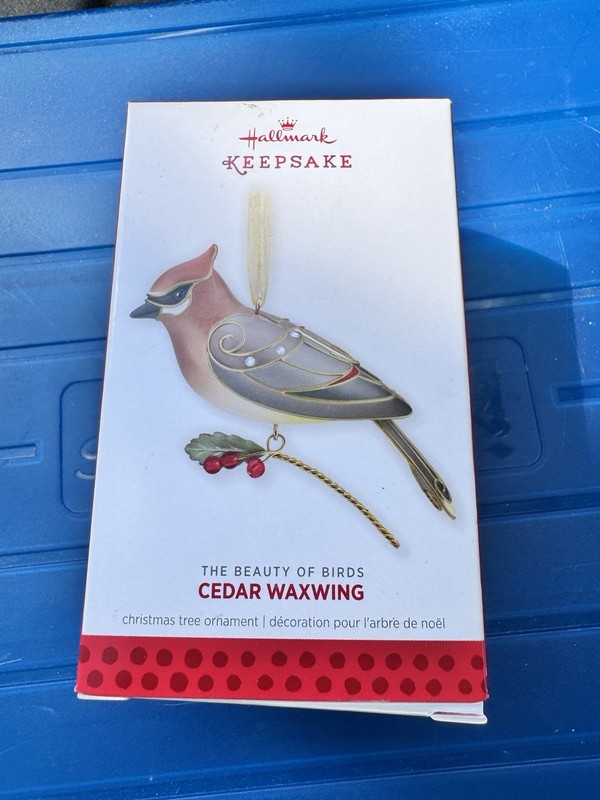 2013 Hallmark Cedar Waxwing The Beauty of Birds 9th in series MIB