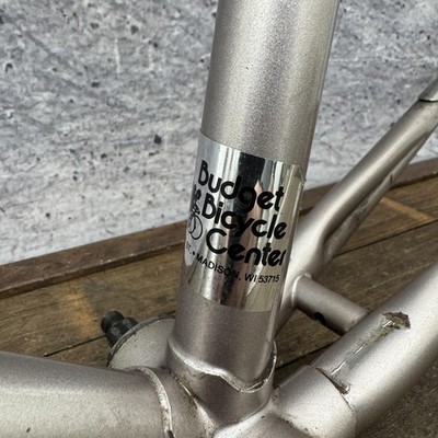 Vintage Fuji 450 SE Road Bike Frame 24in Front 700C Rear 46cm