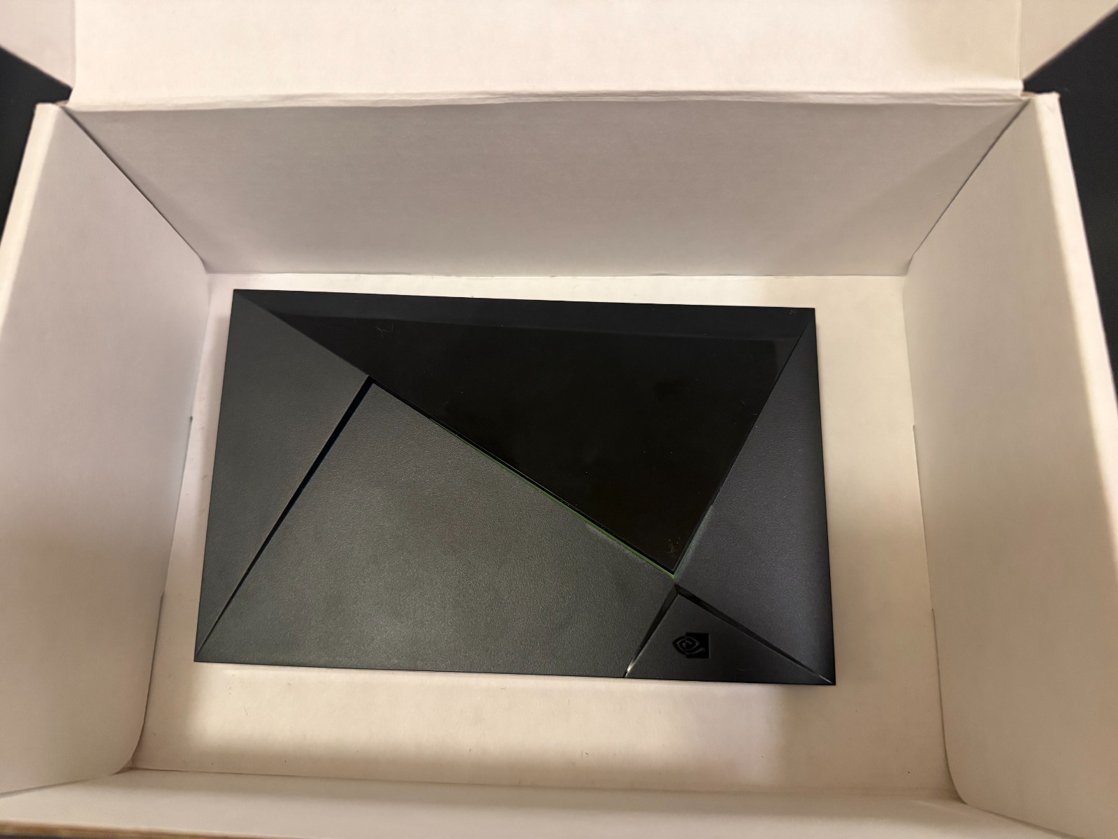 NVIDIA Shield TV 16GB P2897 (2017) | 4K HDR Android  PSU + H