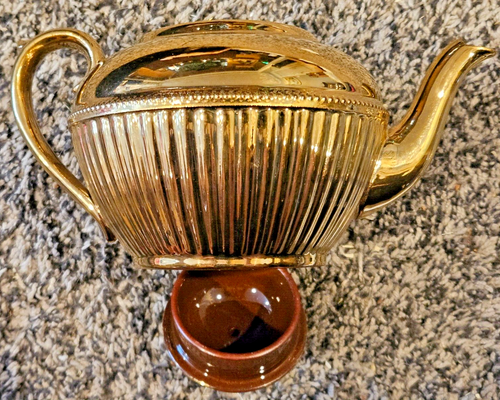 1912 Gibson & Sons Burslem Gold Lustre Teapot w/ Infuser, Rd No 611307 England - Picture 6 of 14