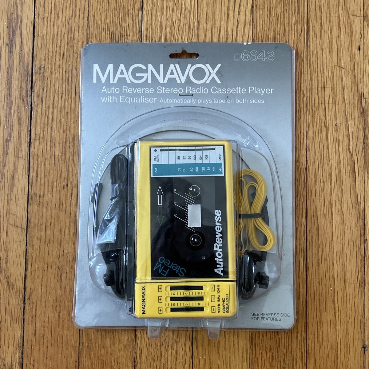 Vintage 1987 MAGNAVOX D6643 AM/FM Stereo Yellow Cassette Player