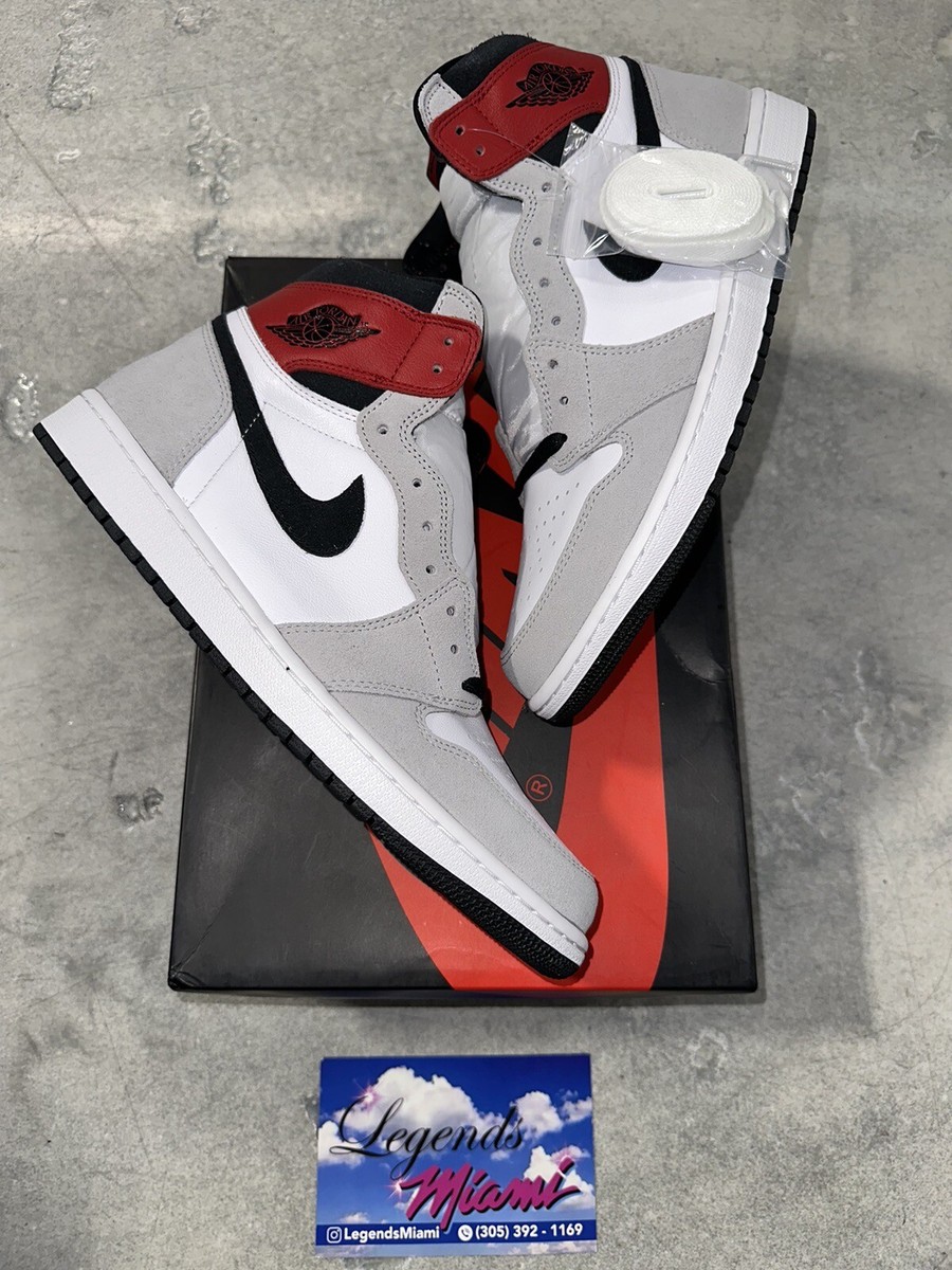 Air Jordan 1 High OG Light Smoke Grey 555088-126 Size 13 Men Air Jordan 1 High OG Light Smoke Grey 555088-126 Size 13 Men