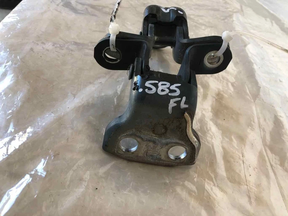 1997 LEXUS ES300 Front Door Hinge Upper & Lower Hinges Driver Left LH OEM - Изображение 2 из 4