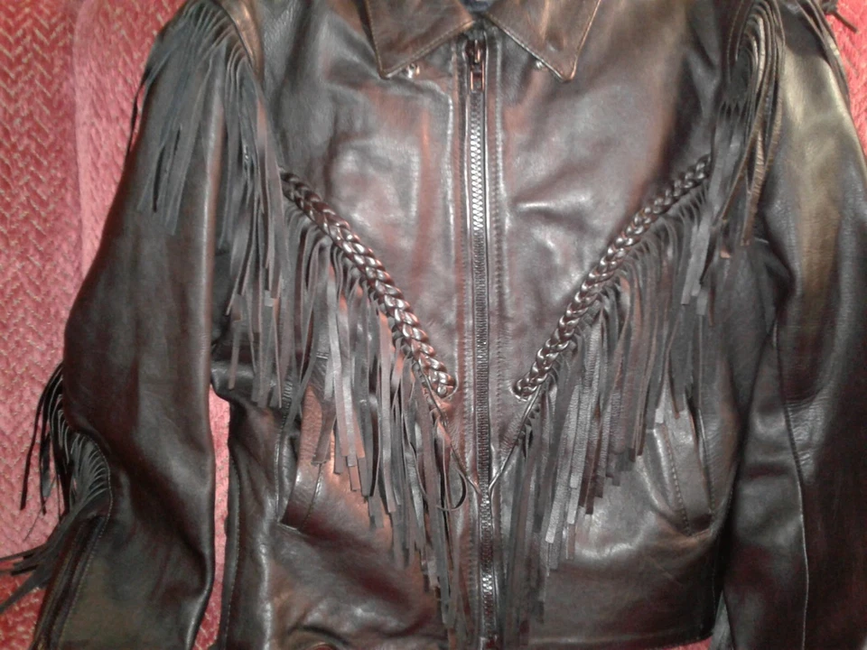 FIRST BRAND LEATHER WOMENS MOTORCYCLE JACKET WITH THINSULATE ZIP OUT LINER - Image 2 of 4