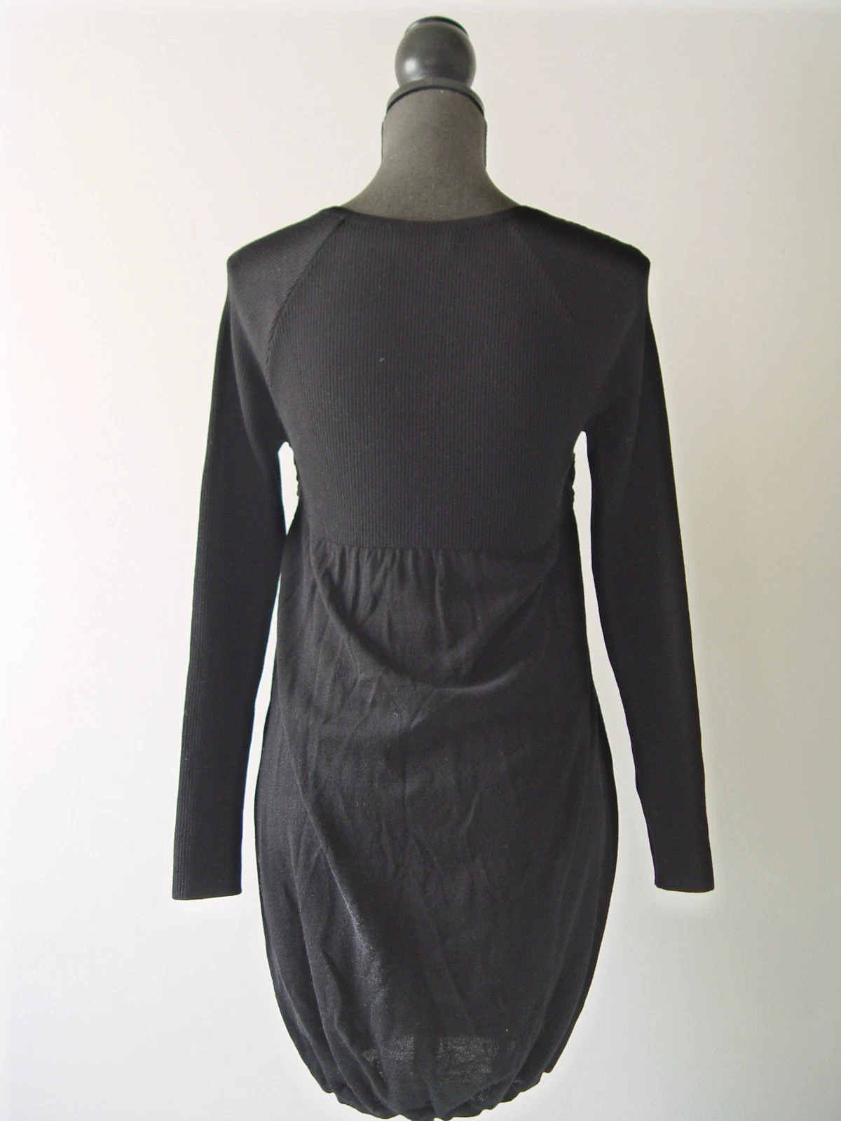 NUOVO MOSCHINO abito corto nero 100% lana vergine taglia: IT44 US8