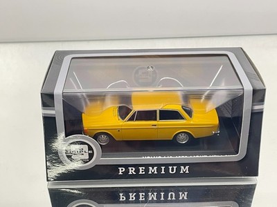 TRIPLE9 T9P-10013 VOLVO 142 SEDAN 1973 -LIGHT YELLOW 1:43- GOOD IN BOX