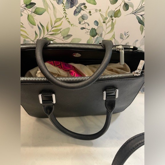 Tory Burch Robinson Floral Tote Shoulder Crossbody Handbag Black Blue Leather thumbnail 9