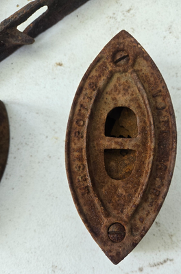 #ad #ad Vintage Primitive Rusty Irons Handle Mrs. Potts Sad Iron $34.95