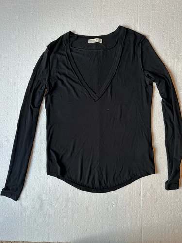 We The Free Oversized Black V Neck, Long Sleeves,