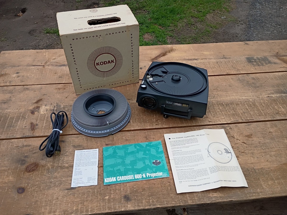 Vintage Kodak Carousel 600-K Projector With Original Paperwork And