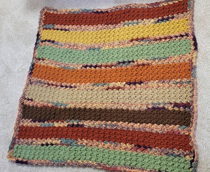  RUSTIC LOOK Hand crocheted afghan / Lap blanket 35 X 37.