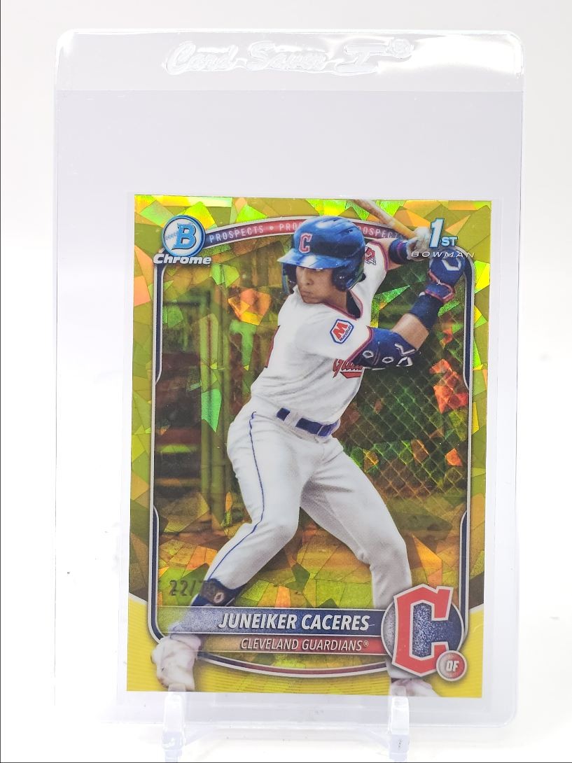 JUNEIKER CACERES 2025 BOWMAN CHROME 1ST SAPPHIRE YELLOW GUARDS /75 Q2754