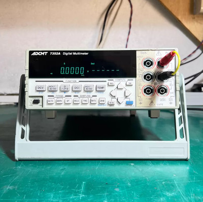 1PCS USEDN ADCMT, 7352A dual channel multimeter with 5 and a half digits