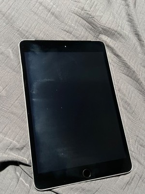 Apple iPad mini 3 A1599 128 GB, Wi-Fi, 7.9 in - Silver/White