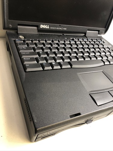 Retro Vintage Dell inspiron 7500 15" Laptop - No Operating System - Picture 2 of 9