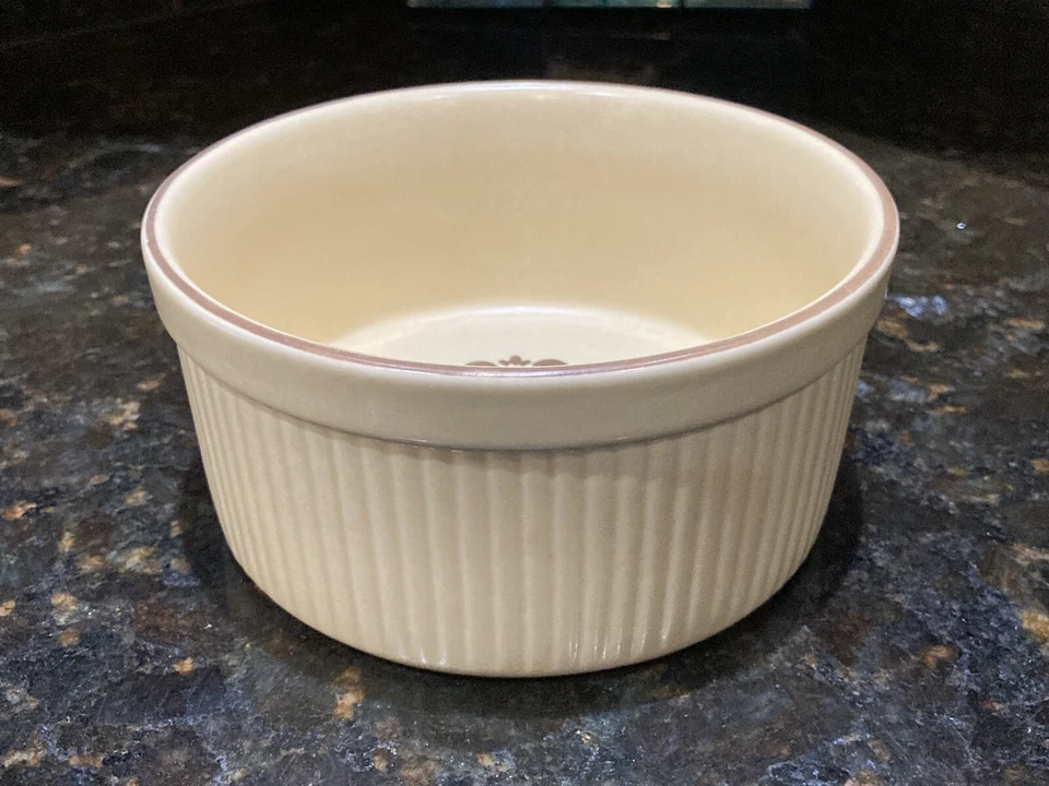 Cazuela acanalada Pfaltzgraff Village 6"x3" Souffle Baker Bowl #406  Foto 3 de 4