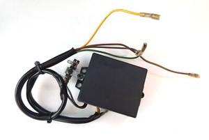 Porsche 928 GT Frequenzweiche Lautsprecher 92864544100