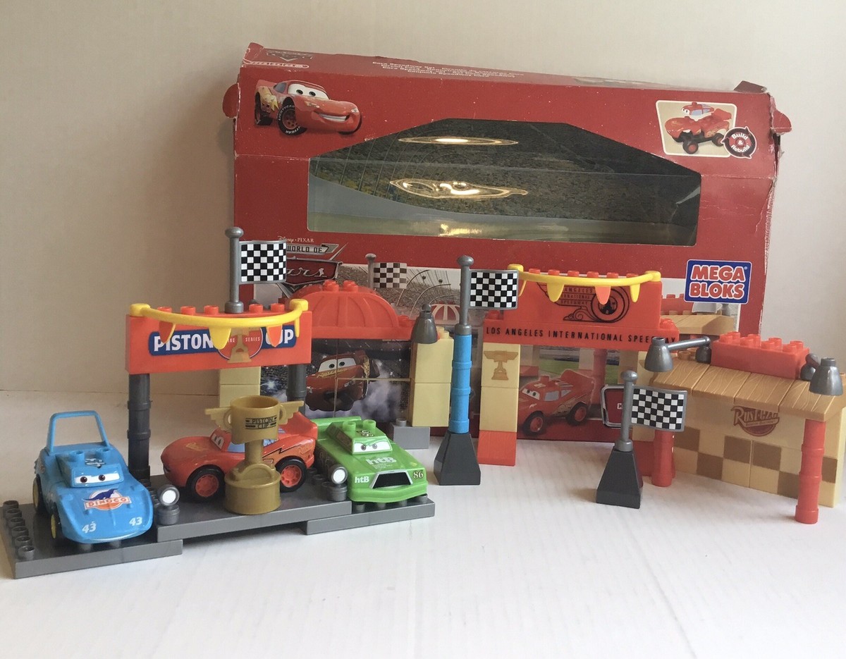 Very Rare Mega Bloks 7775 Disney Pixar Cars Speedway Set In 