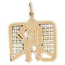 Hockey Player Charm Pendant 14k Gold (1.6 Grams)