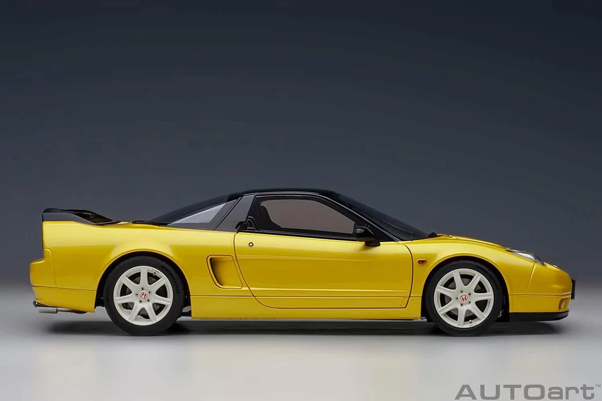AUTOart 1/18 Honda NSX-R (NA2) Indy Yellow Pearl Finished Product
